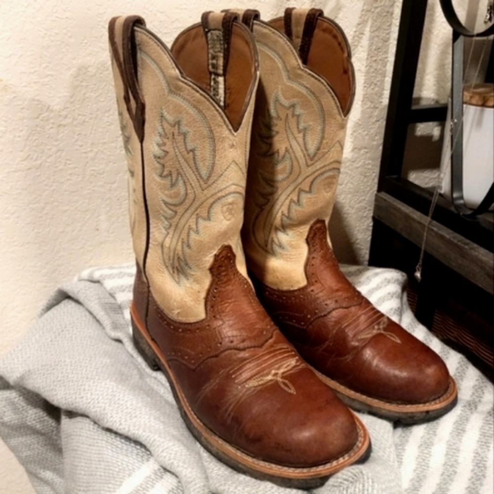 Ariat Fatbaby Boot 7 Cream Teal Stitching Brown Round Toe Heritage Nice Cond
